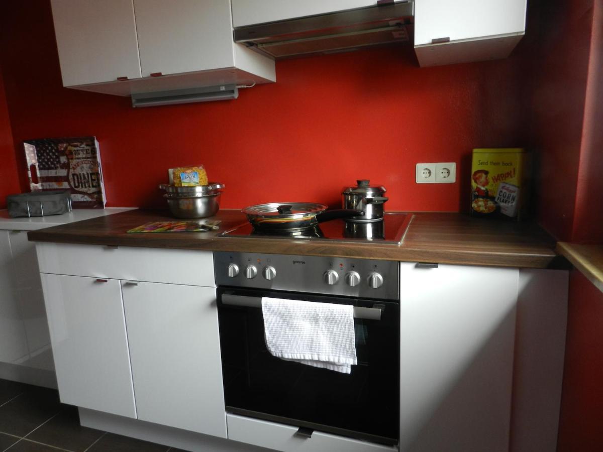 Ferienwohnung Burgenblilck Weinheim Exterior foto